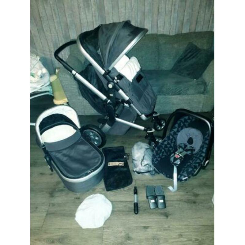 Joolz day antraciet overcompleet met maxi cosi isofix