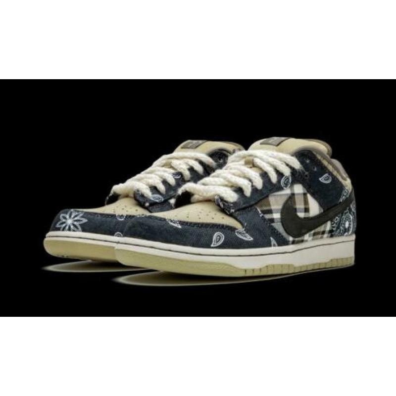 Nike SB Dunk Low 'Travis Scott' 43