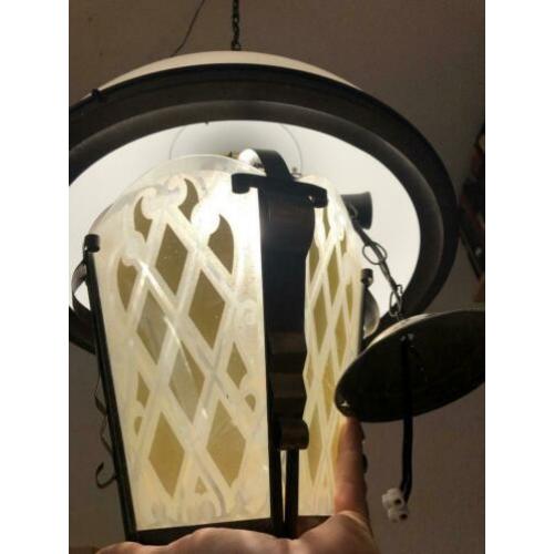 Mooie antieke lamp met gebrandschilderd glas (art deco)