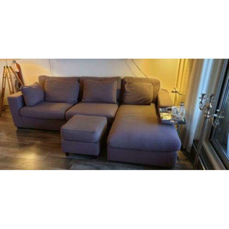 Lounge bank van een riverdale winkel