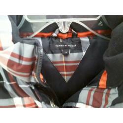 Tommy hilfiger bodywarmer maat 152