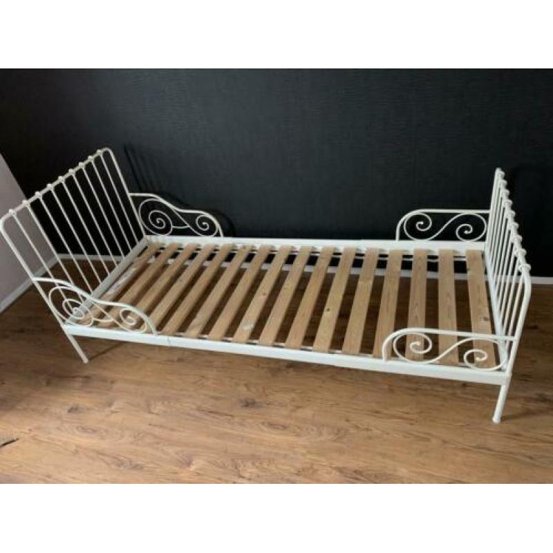 Meegroei bed meisje wit, inclusief lattenbodem
