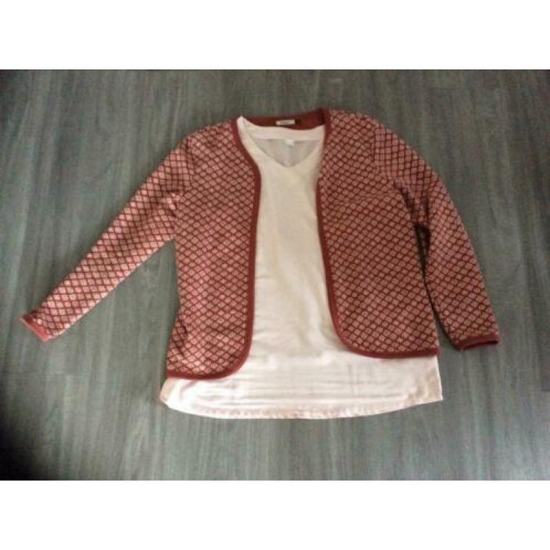 Jasje. Only. Maat XL. Blouse M44 Prijs voor het setje