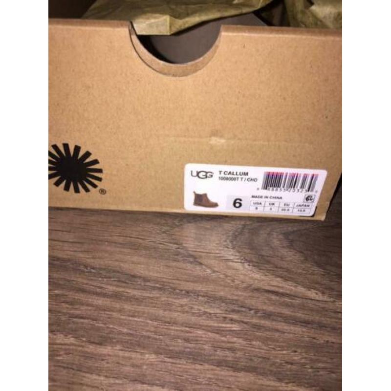 Ugg maat 22.5