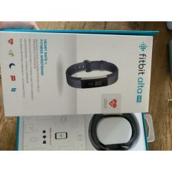 Fitbit Alta HR