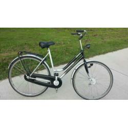 Dunlop damesfiets 28 inch / 54 farmhoogte in goede staat.