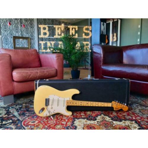 1974 Fender Stratocaster Custom Olympic White - "Ducky"