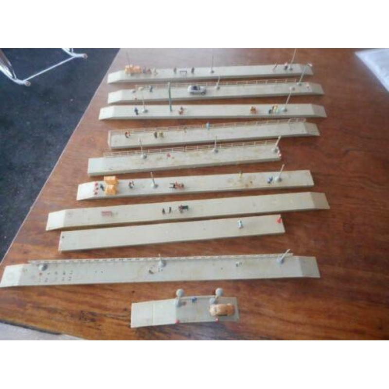 Partij Perrons 9 stuks h0 / Kavel 191