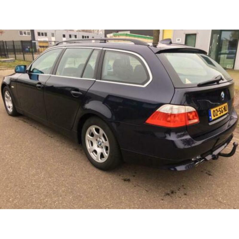 BMW 5-serie Touring 525d Business