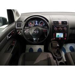 Volkswagen Touran 1.2 TSI Highline BlueMotion 7persoons, Nav