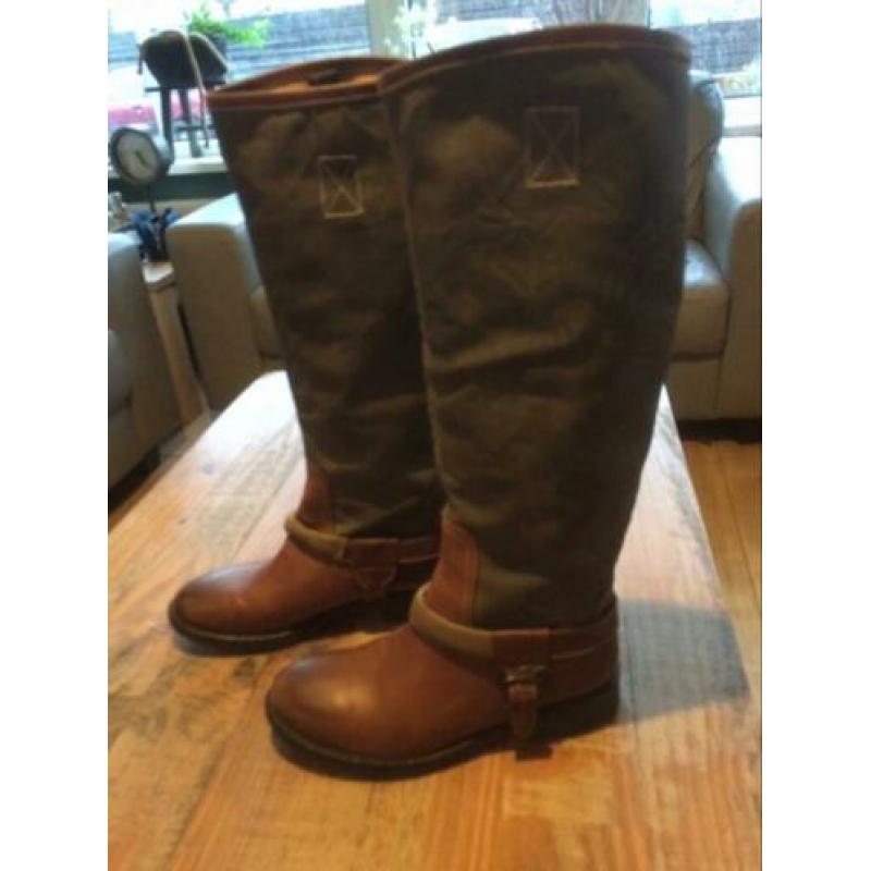 Mooie Tommy hilfiger laarzen maat 38