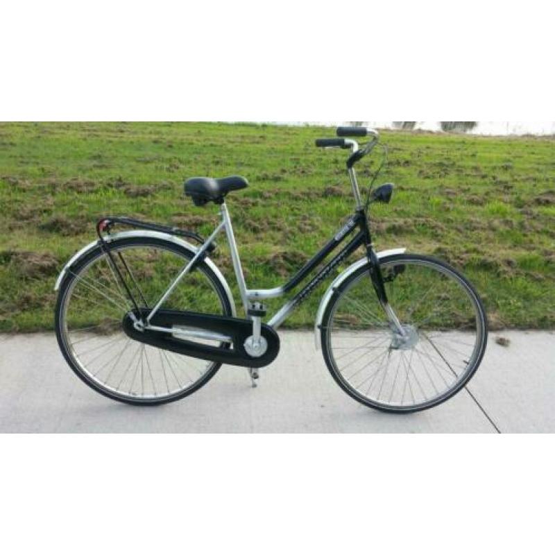 Dunlop damesfiets 28 inch / 54 farmhoogte in goede staat.