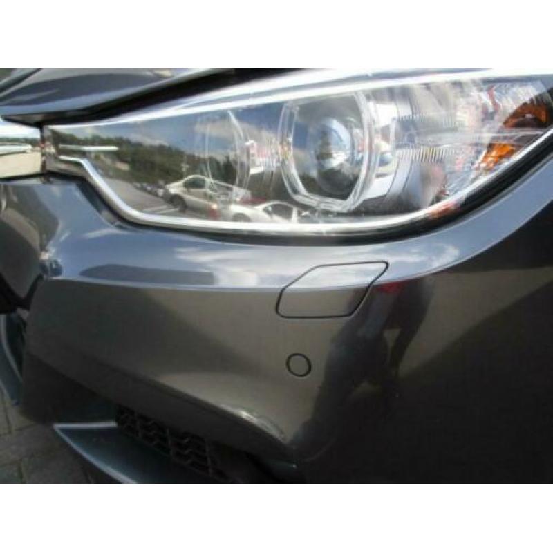 Bmw 3-SERIE 318d Touring M-Pakket, Leer,Xenon,NaviPro,Clima,