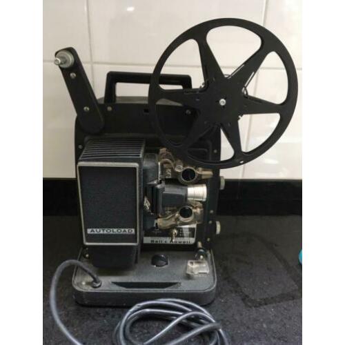 Vintage Bell & Howell filmprojector autoload.