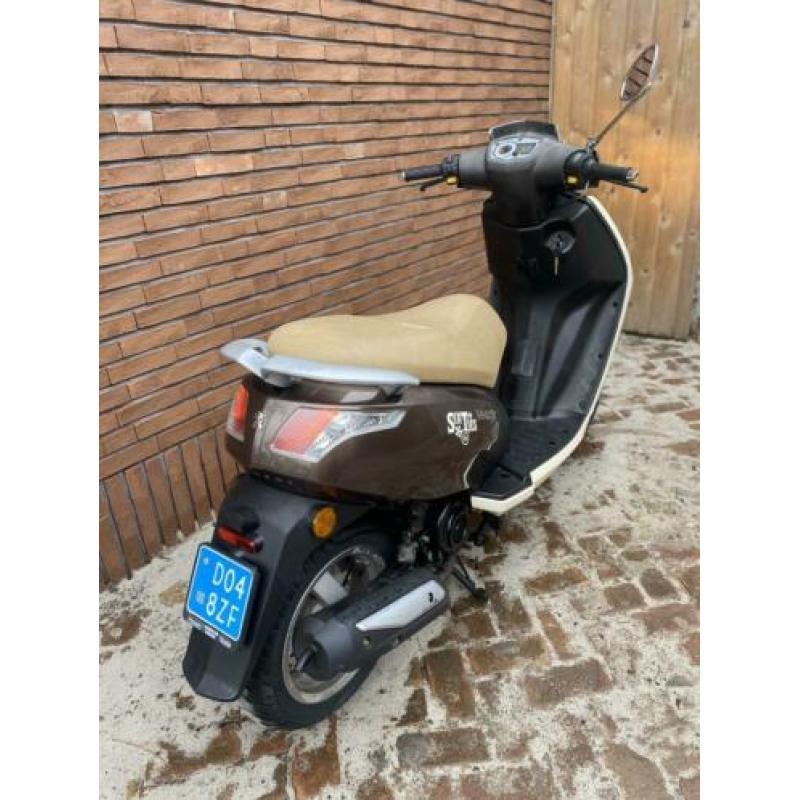 Peugeot vivacity sixties 4takt snor 2011 9000km