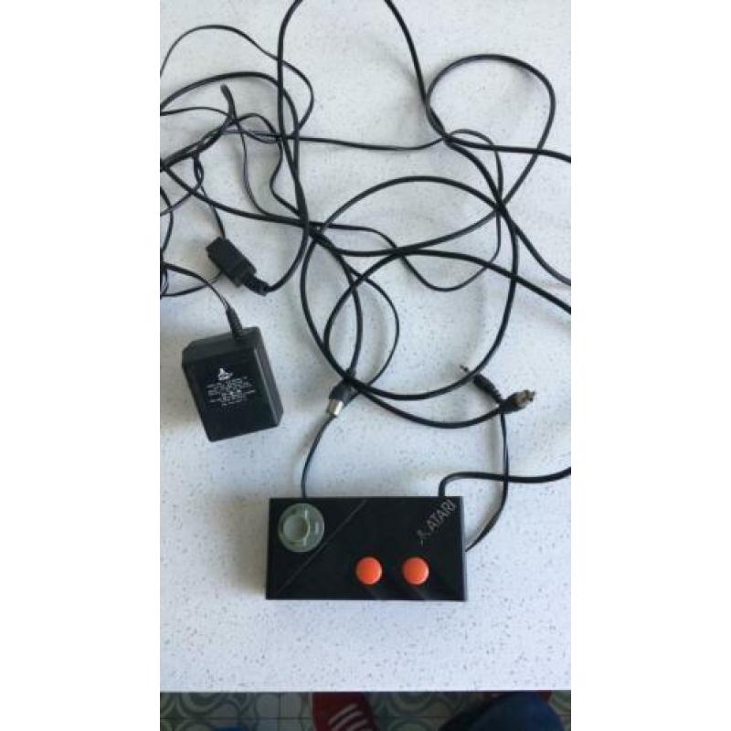 Atari 2600 junior incl. controller en 4 klassieke spellen