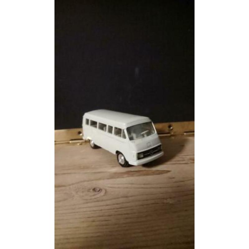 Mercedes benz L206 L306