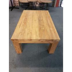 Nieuwe zware teakhouten salontafel