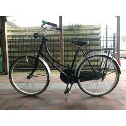 Oude meisjesfiets 24inch