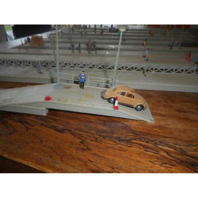 Partij Perrons 9 stuks h0 / Kavel 191