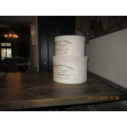 2 Brocante Hoedendozen