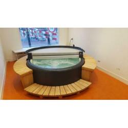 Softub Legend Resort