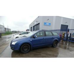 Ford Focus Wagon 1.8 TDCI Ghia / cruise control / climate co