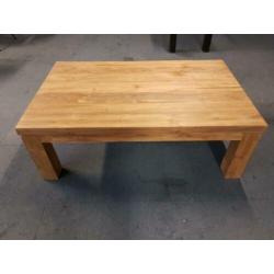 Nieuwe zware teakhouten salontafel