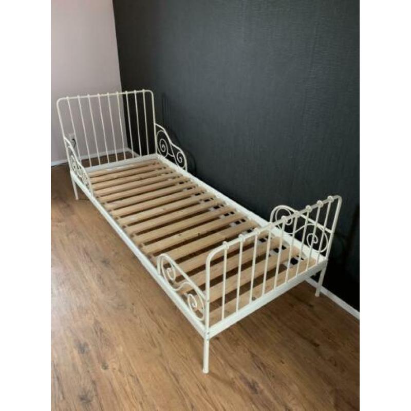 Meegroei bed meisje wit, inclusief lattenbodem