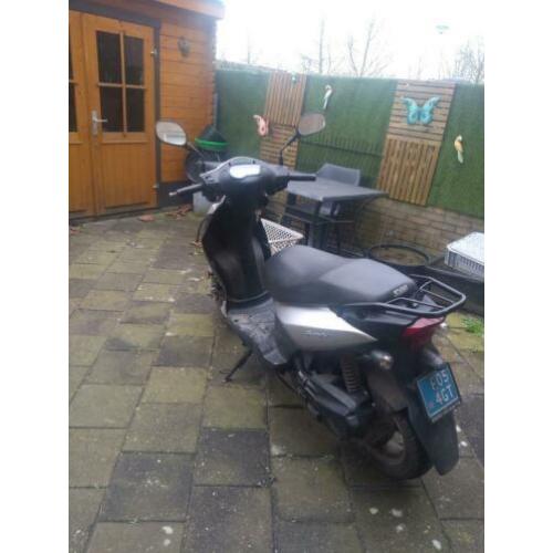 Sym simply 25km