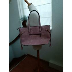 Roze damestas z.g.a.n. Giulliano