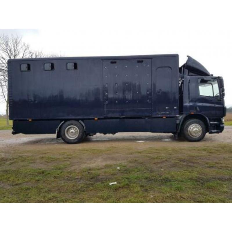 paardenvrachtwagen voor 7 paarden