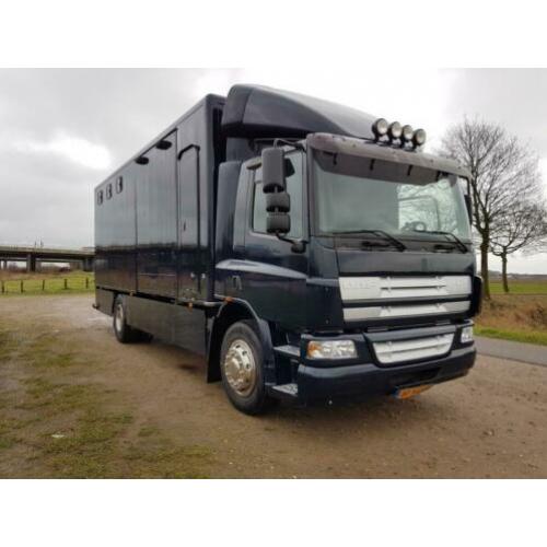paardenvrachtwagen voor 7 paarden