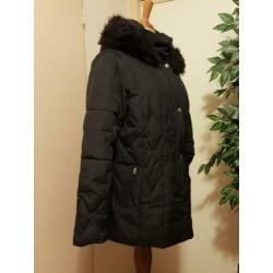 Mooie warme winter jas 42