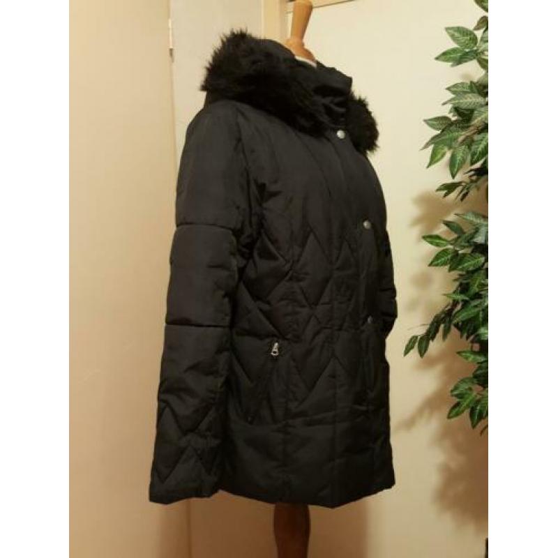 Mooie warme winter jas 42
