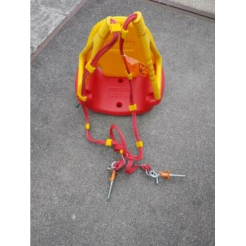 Schommel Twipsolino kunststof type SSF00130 met ophangkabels