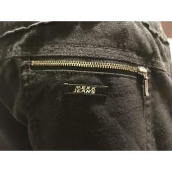 Mexx zwart linnen broek, geborduurde bloem op broekspijp M40