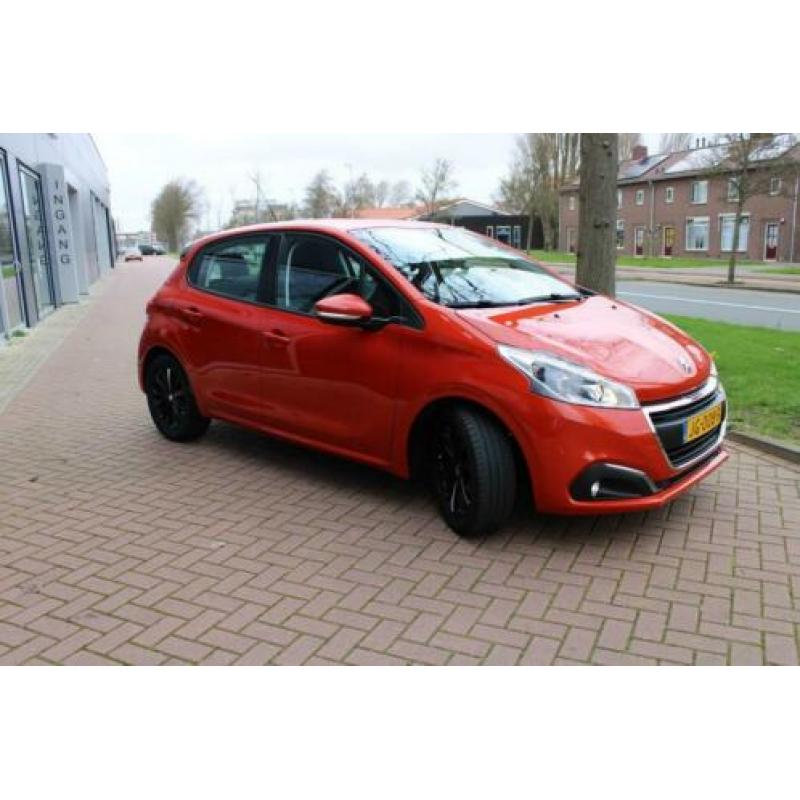 Peugeot 208 1.2 PureTech Blue Lion