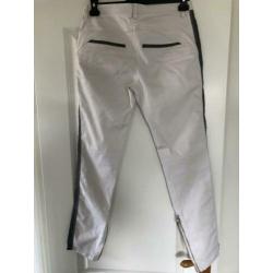 Gustav creme-witte skinny met grijze bies opzij maat 36