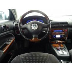 Volkswagen Passat 1.8 Turbo 150 pk AUTOMAAT Comfortline CLIM