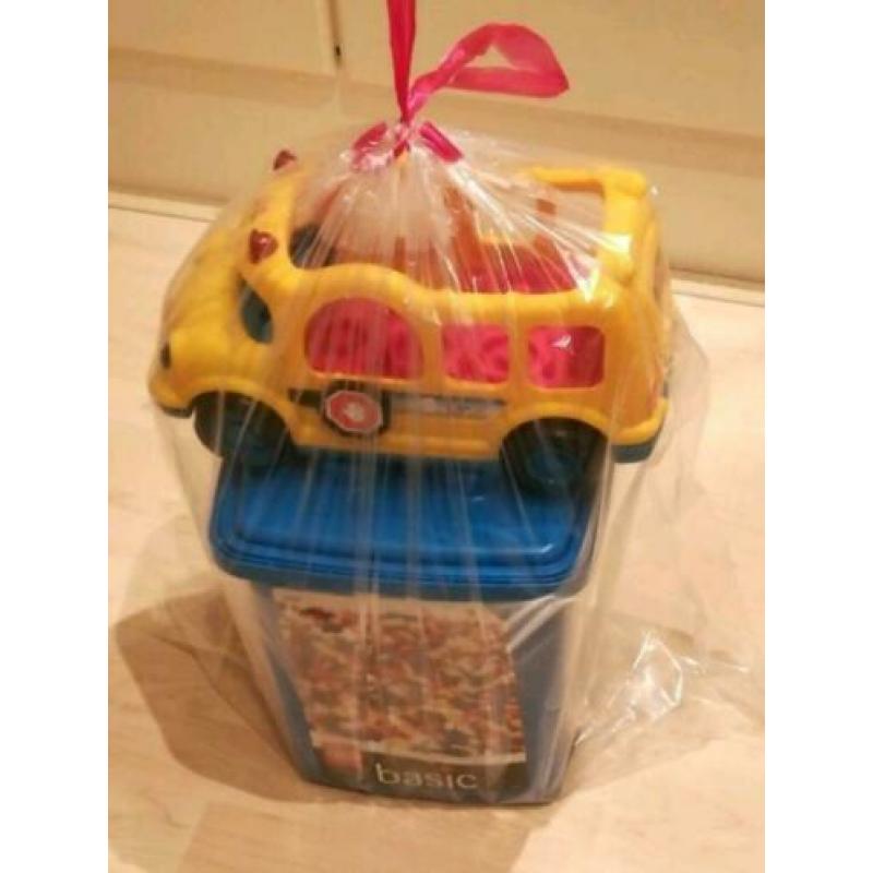 Little people Bus met extra veel Little People poppetjes erb