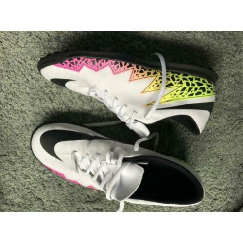 Nike kunstgras voetbal schoenen