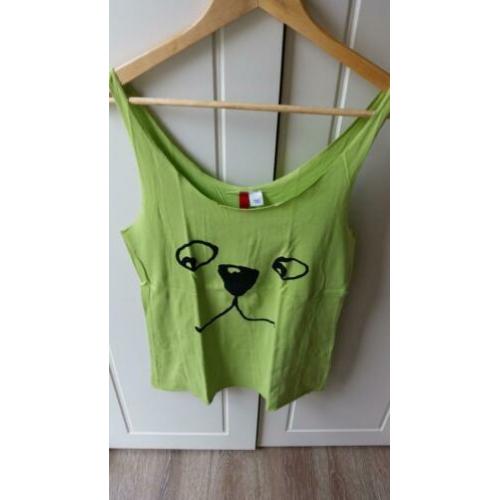 Groene top met opdruk van H&M maat 38