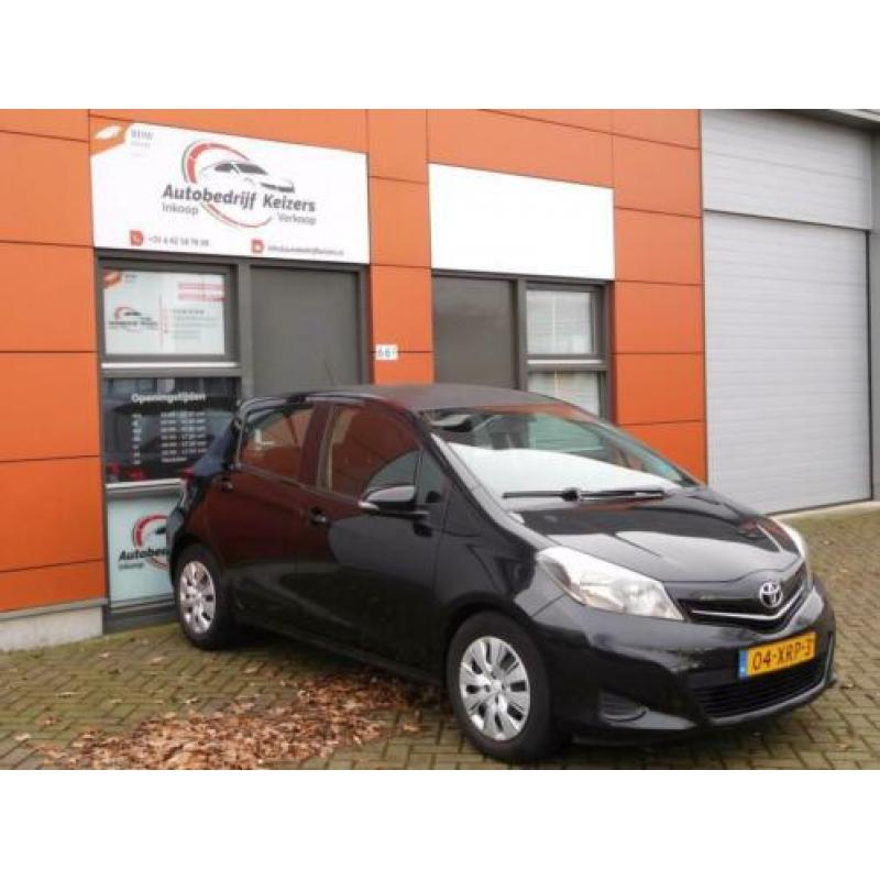 Toyota Yaris 1.4 D-4D-F Aspiration APK AIRCO NAVI CAMERA