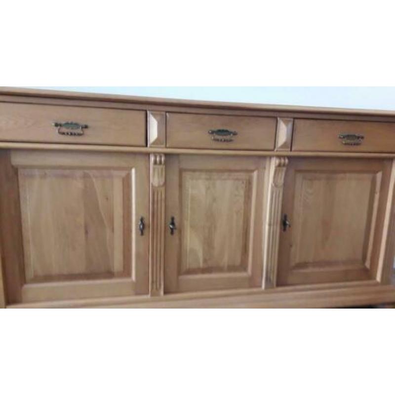 Mooi zwaar blank eiken dressoir met spiegel