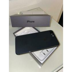 Iphone 8 plus - 64GB - Zwart