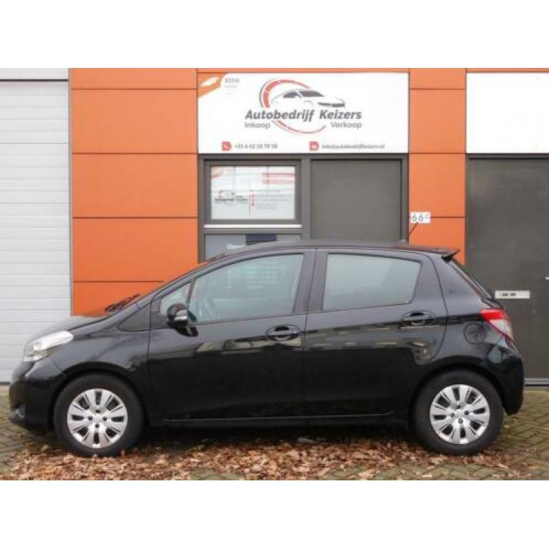 Toyota Yaris 1.4 D-4D-F Aspiration APK AIRCO NAVI CAMERA