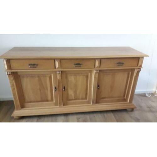 Mooi zwaar blank eiken dressoir met spiegel