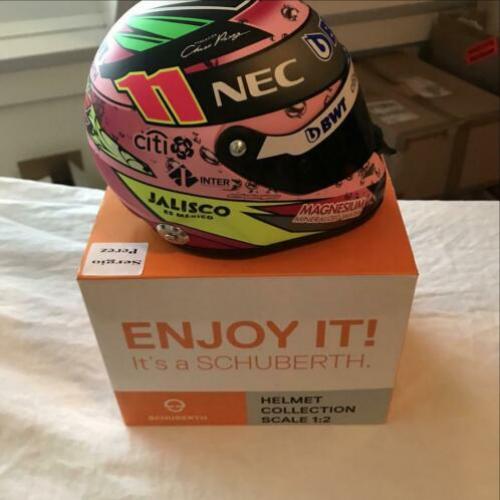Sergio Perez 2017 Schubert helm 1:2