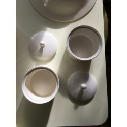Wedgwood Plain Ivory suikerpot